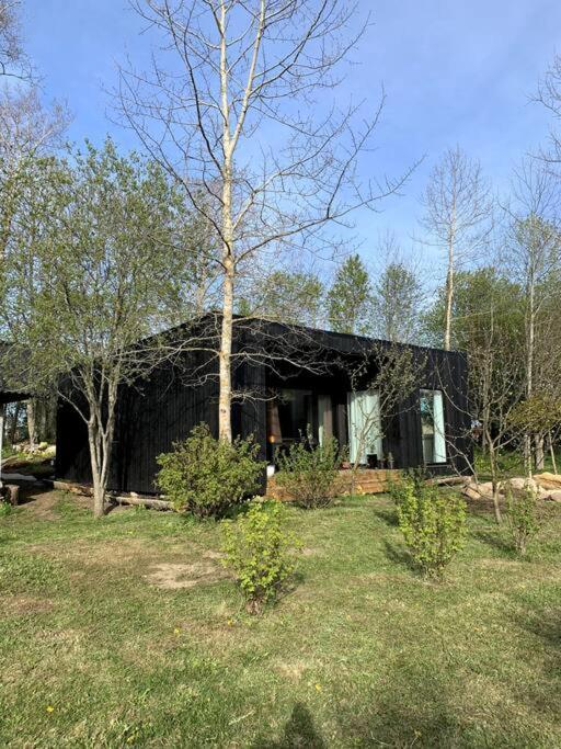 Small Cozy 3-Room House With Terrace & Large Garden Ilmandu 外观 照片