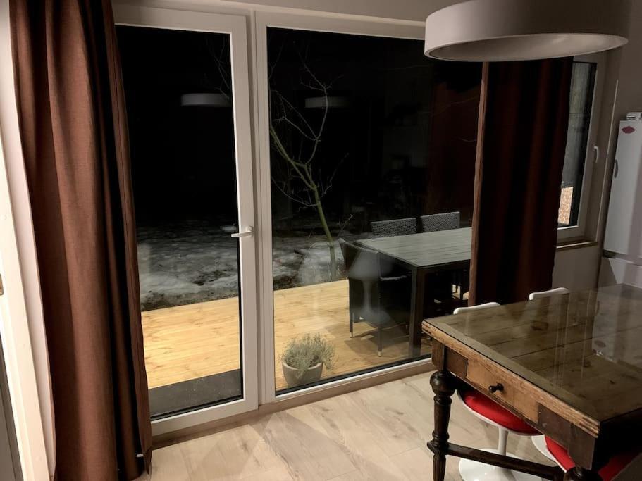 Small Cozy 3-Room House With Terrace & Large Garden Ilmandu 外观 照片